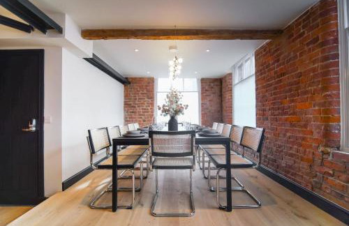 Omnia by The Heim - Photo 16