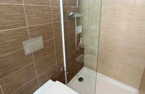 AT014 A pocos metros de la playa, equipamiento completo, piscina comunitaria - Foto 26