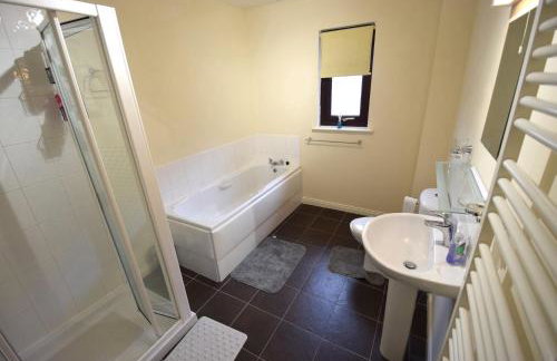 Ridgeview Villa - Partial loch view - Foto 22