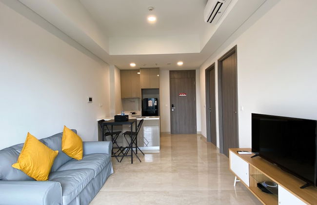 Elegant And Comfortable 1Br Apartment Arumaya Residence - Photo 1