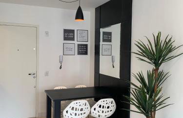 1103- Apartamento Encantador, amplo e decorado, mobiliario moderno, cozinha completa com utensílios , Excelente vista da cidade e localização privelegiada no bairro Bigorrilho - Photo 20