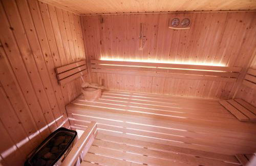 Spacious 3 Bedroom Family Oasis with Sauna, 20 min from Warsaw - Foto 8