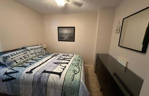 Larkin's Corner Salt Springs Resort Cottage 10 - Foto 9