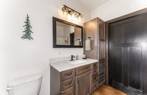 Snowy Paws on Lac Vieux Desert - Photo 11