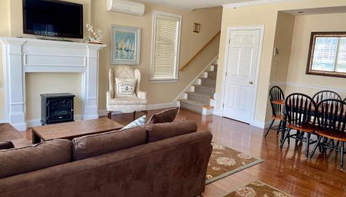 Modern Cottage Downtown NPT-Waites Wharf Cottage RE05618-STR - Foto 1