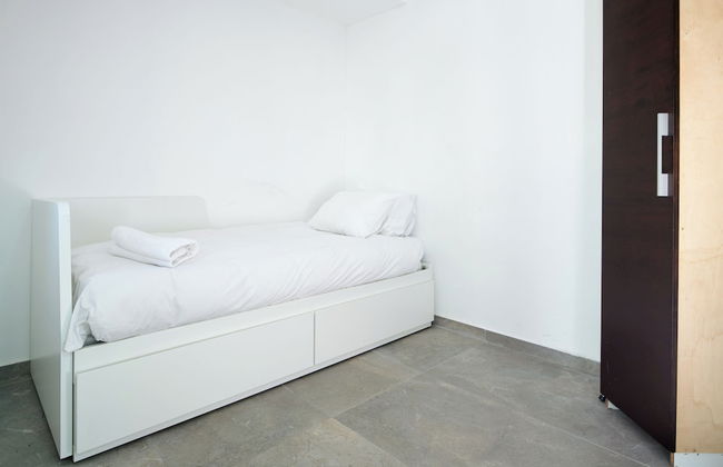 2 BR next to Old City with Patio by FeelHome - Foto 9