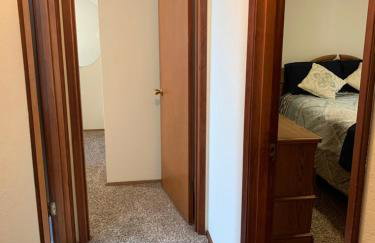 Hidden Gem! Spacious, Private, and Convenient Units Off River Road in Puyallup - Foto 6