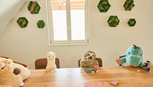 WOOD WORLD Luxury - Massage - Bergblick - Tranpolin- Parken - Foto 4, Game Room