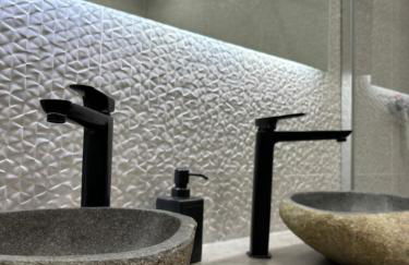 Les Chalets Perce Neige & Jacuzzi privatif, proximité Gerardmer & La Bresse - Foto 11