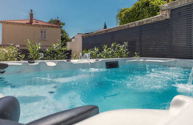 Villa Miri, superior heritage villa with swimming pool - Foto 46