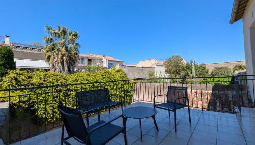 ColorChic 3 étoiles - Parking Privé Terrasse Clim - 120m2 Plein centre - Foto 5