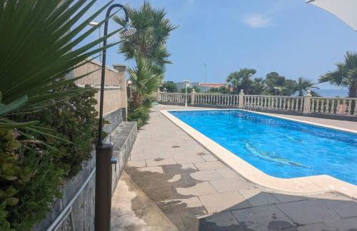 Basketball court, pool, BBQ, gardens, seaviews - Foto 16