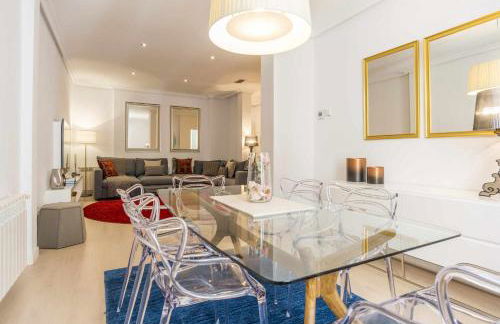 Royal Palace by SkyKey - Tarifas mensuales! - Photo 5