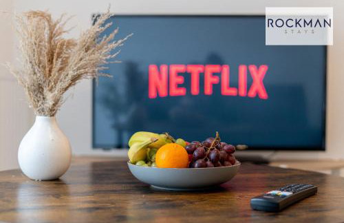 Royal Oak Apartments 1 - Free Van Parking - 2 Bedroom Apartment - 2 bathrooms - Sleeps 6 - Perfect for Contractors - Fast Wi-fi - Foto 12