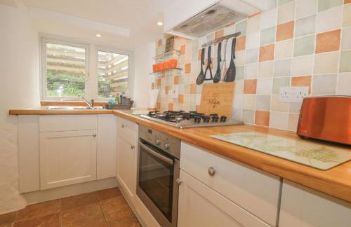 4 Barton Cottages - Photo 12