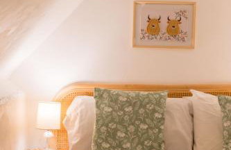 Cosy Cotswolds Farm Stay with Log Burner - Peaceful Winter Retreat - The Dairy - Foto 5