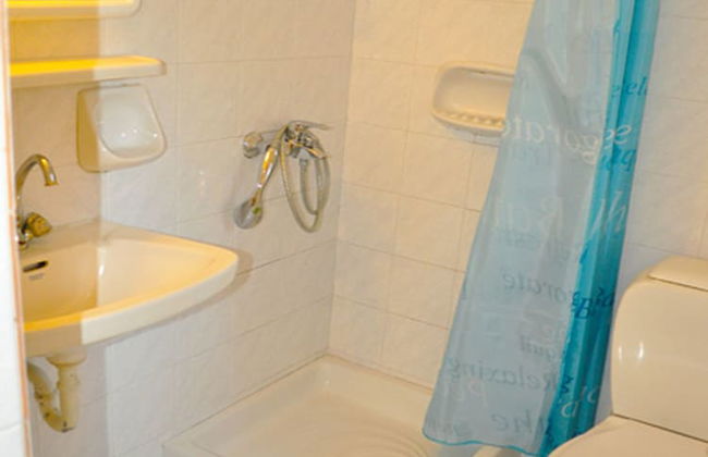 Studio Apartments Maria With Pool and Amazing View - Agios Gordios Beach - Photo 2