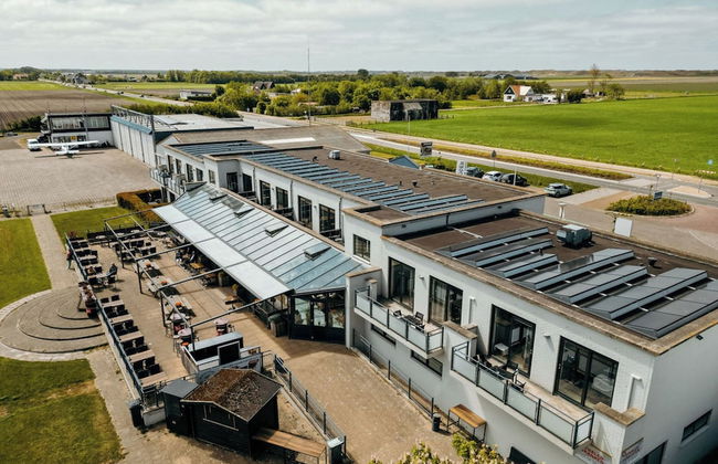 Apartment in Netherlands Near the Coast - Photo 1