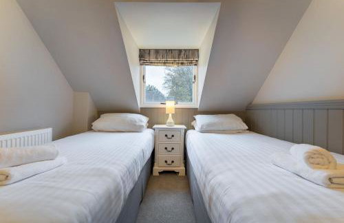 Coach House One - Photo 16