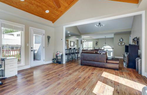 Lakefront Home with Private Boat Dock on Lake Lanier - Photo 10