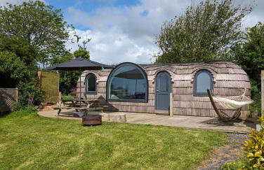 Dreckly cabin - Lydcott Glamping with Cornish sea views - Foto 1