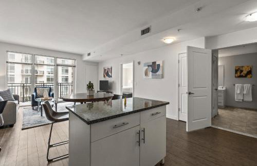 Luxury Apt In Harbor Point with Balcony - Foto 6