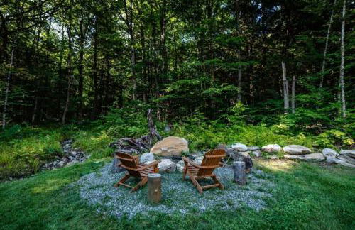 Dream Stratton Forest Cabin with Hot Tub and Fast WiFi - Foto 5