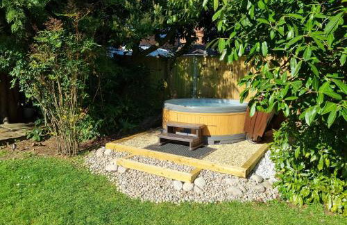 Wood Haven - Photo 4