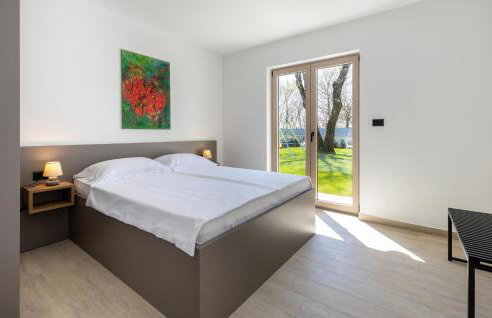 Beautiful Home In Nedescina With Wifi - Foto 7