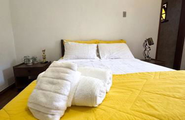 Charming Colonial Countryside Home with Wifi - Foto 29