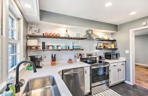 Emporia Family Home Near Downtown Game Room! - Foto 12