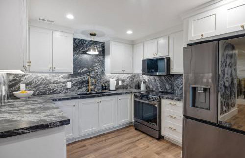 27 South - Large Lux Retreat With Hot Tub & Gameroom - Foto 22