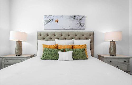 Latitude! New 8 Bedrooms! Beach! - Foto 19