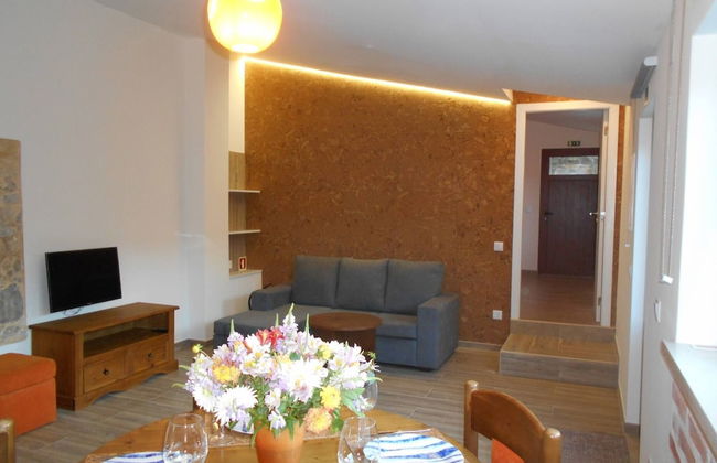 Cottage With 2 Bedrooms With Both En-suite Bathrooms in a Seaside Village - Photo 14