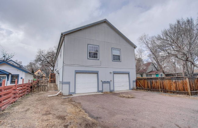 Pet-friendly 4 BR Family Stay Near Downtown - Foto 37