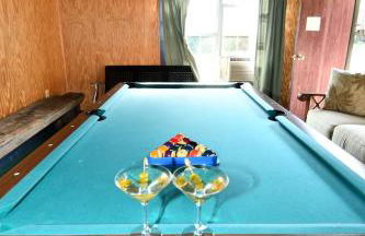 Whispering Hills -- Pet Friendly - Hot Tub - Grill - Wifi - Fire Pit - Covered Porch - Screen Porch - Fireplace - View - Billiard Table - Game room - Foto 27