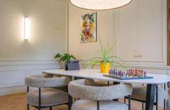 Historic 18th-Century Mansion - 3 BR - Bayeux - Garden & Museums Nearby - Photo 13