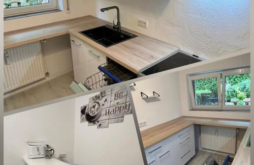 FeWo meisteroffice im Sackgässle, ebenerdige ELW 50qm, Terrasse, vollwertige Küche, Nähe Ulm - Foto 2