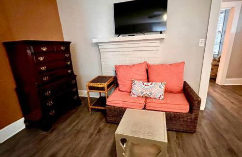 Historic Home in Downtown Greer Shop Eat & Sleep - Photo 29