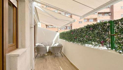 Reformado Centro con Terraza - Foto 2