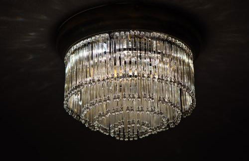 Oakwood Manor - Steps to Oaklawn, minutes to Downtown, Lakes, More - Foto 30