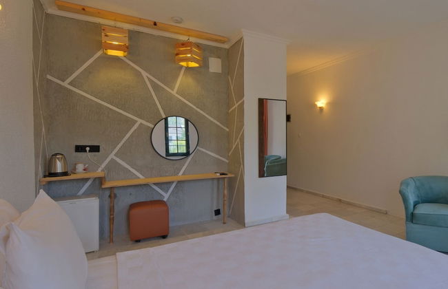 Club Mel Holiday Resort - Photo 13