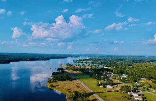 The Lakeside Loft- KY Lake Escape - Pirates Cove - Foto 2