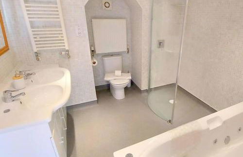 Carriage 2 - Coalport Station Holidays - Foto 11