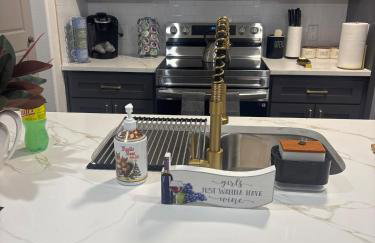 The Elizabeth at Panther City - Foto 26