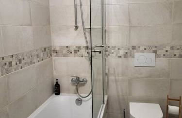 2 Soundproof Fully Equipped Studios near Geneva Airport - Foto 8