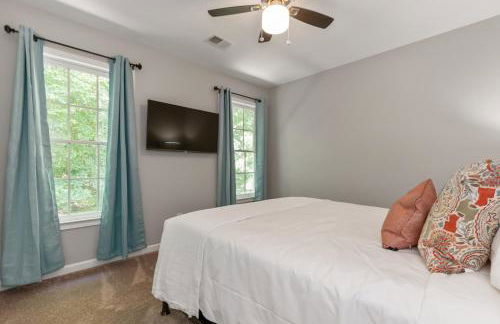 Explore Historic DT In This Cozy Open Air 5BR Stay - Foto 41