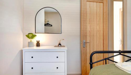 Beautifully refurbished cottage in lower Wivenhoe. - Foto 3