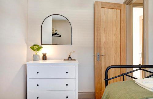 Beautifully refurbished cottage in lower Wivenhoe. - Foto 3