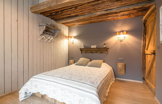 Beautiful Holiday Home with Hot Tub, Sauna & Monumental Fireplace - Photo 3